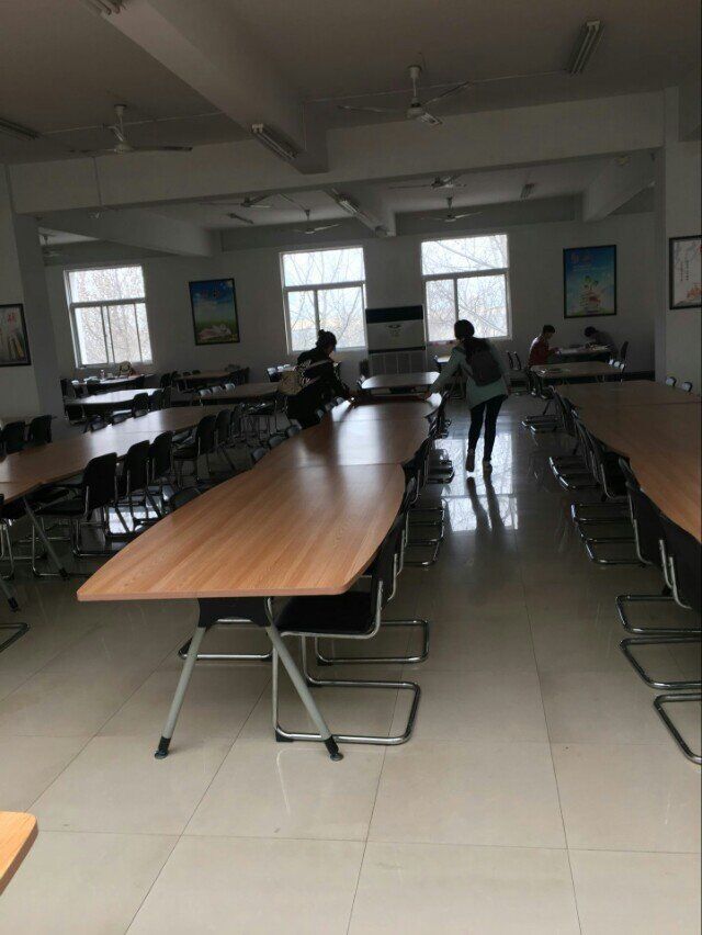 日出水了啊快点使劲动态图