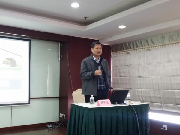 日出水了啊快点使劲动态图