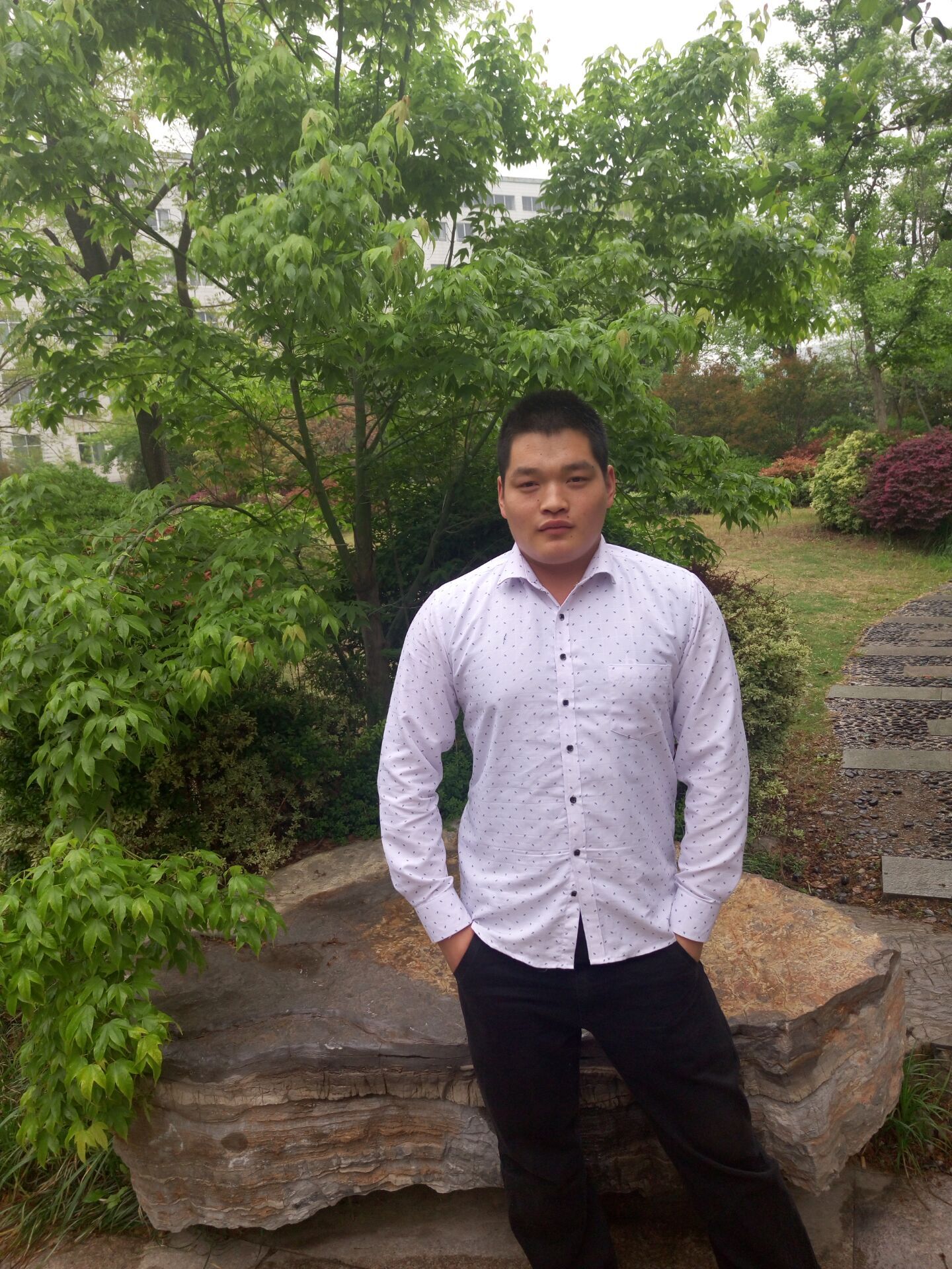 日出水了啊快点使劲动态图