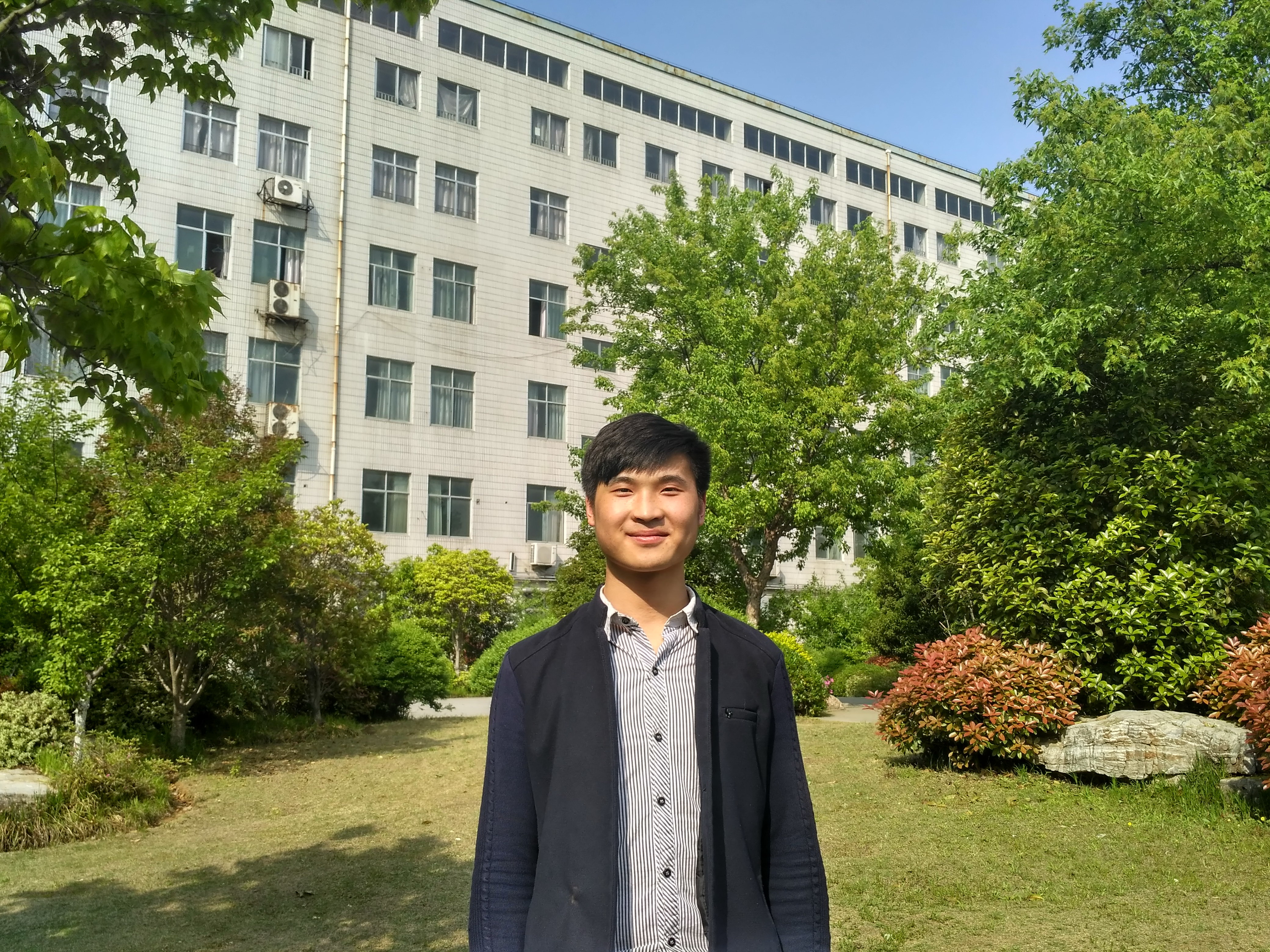 日出水了啊快点使劲动态图