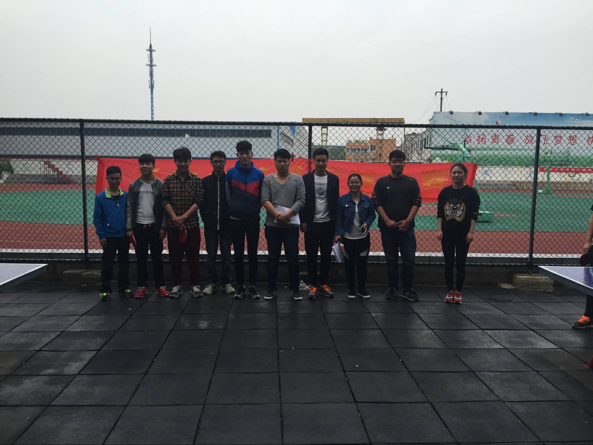 日出水了啊快点使劲动态图