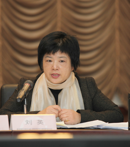 日出水了啊快点使劲动态图