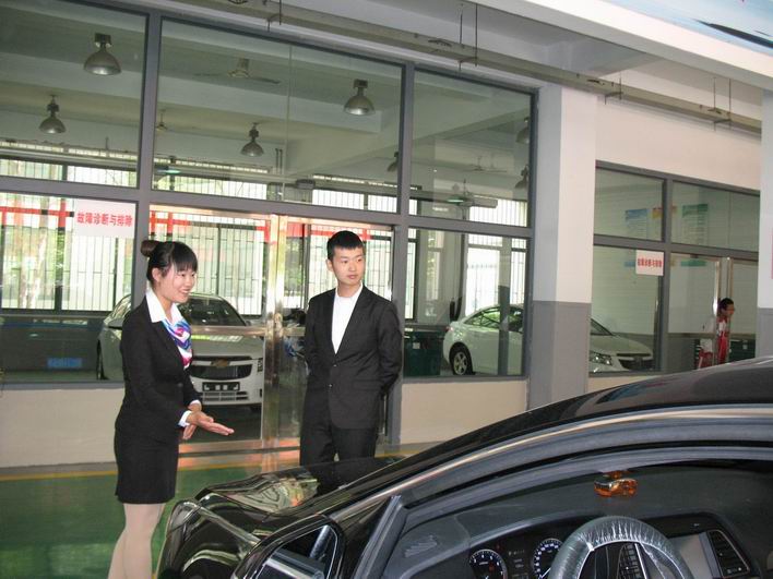 汽车营销比赛现场