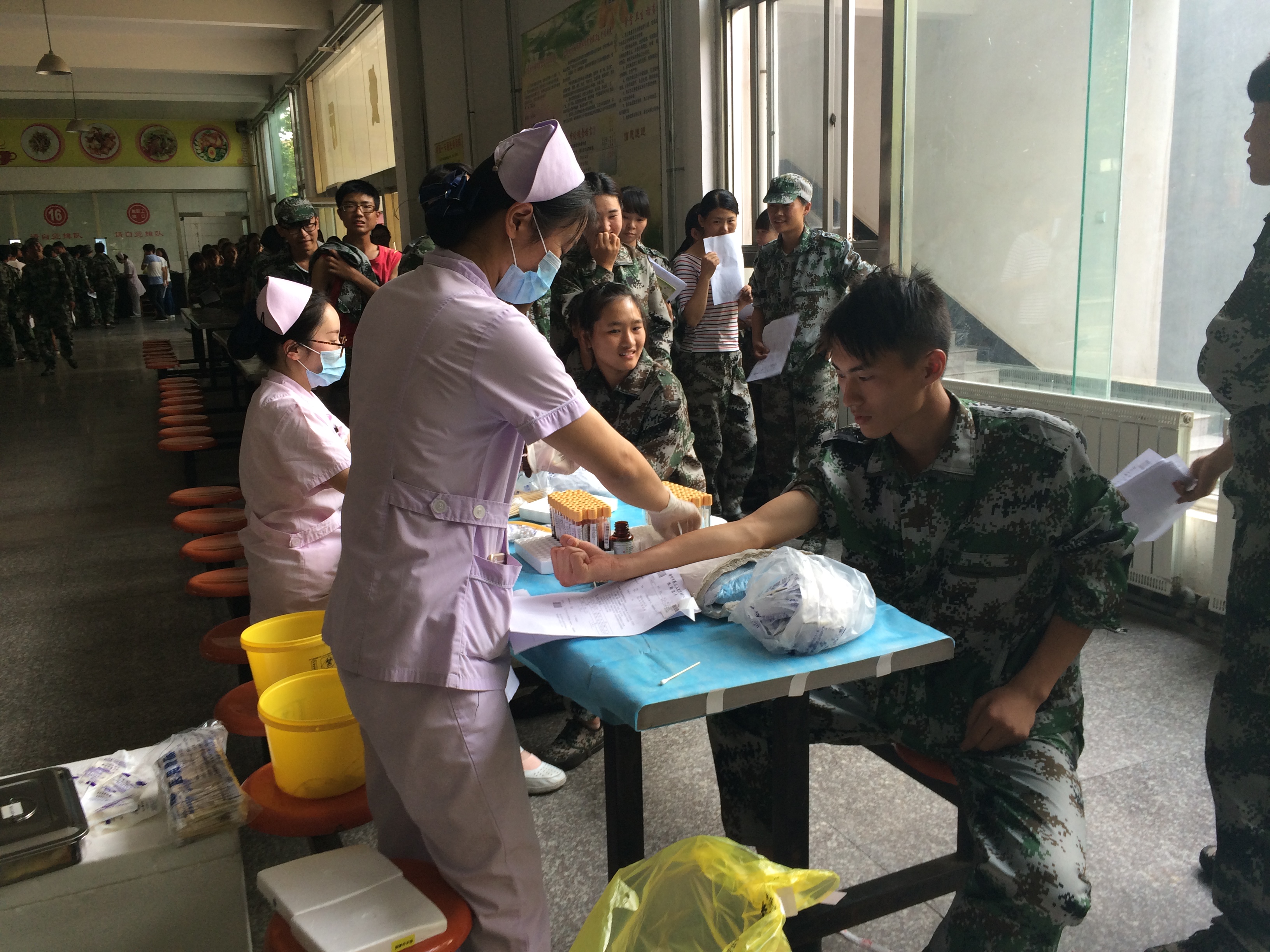 日出水了啊快点使劲动态图