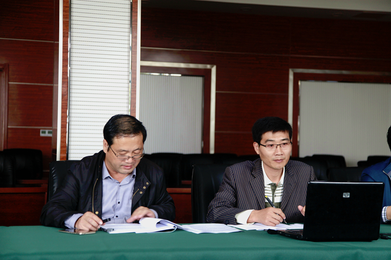 日出水了啊快点使劲动态图