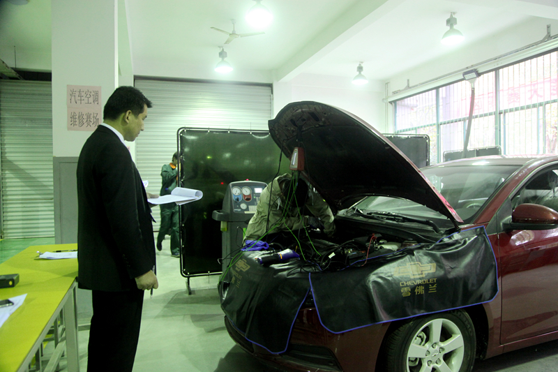 日出水了啊快点使劲动态图