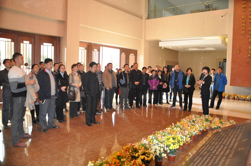 日出水了啊快点使劲动态图