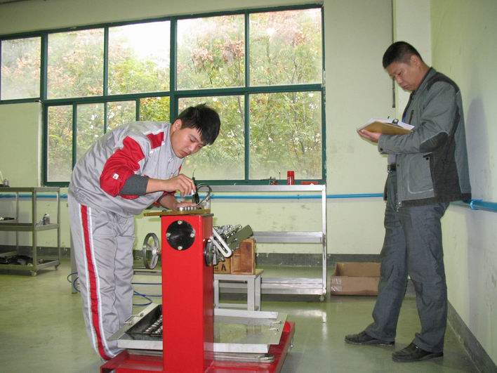 日出水了啊快点使劲动态图