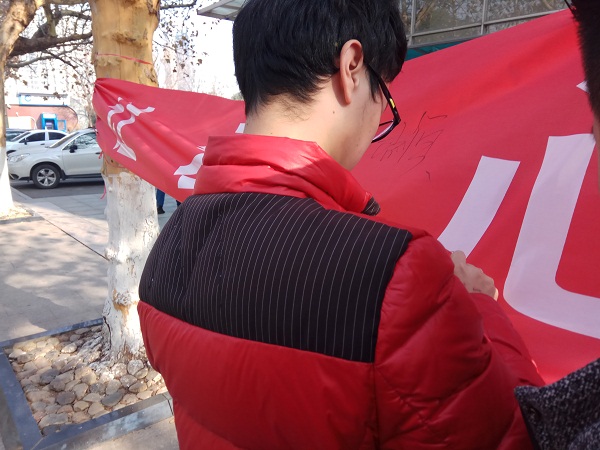 日出水了啊快点使劲动态图