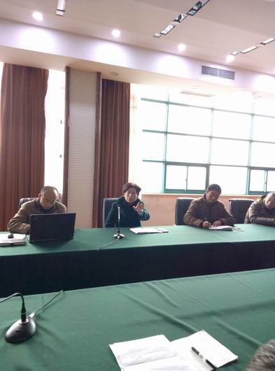 日出水了啊快点使劲动态图