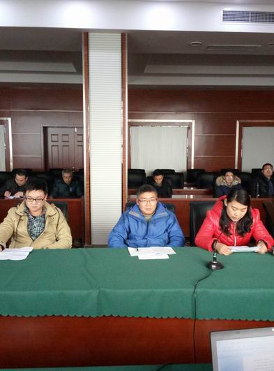 日出水了啊快点使劲动态图