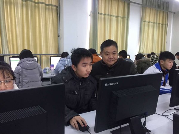 日出水了啊快点使劲动态图