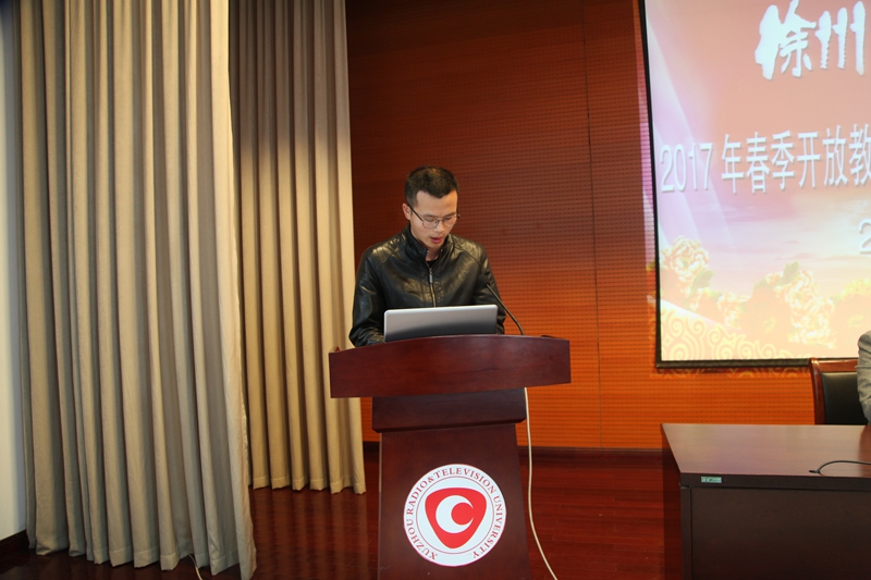 日出水了啊快点使劲动态图