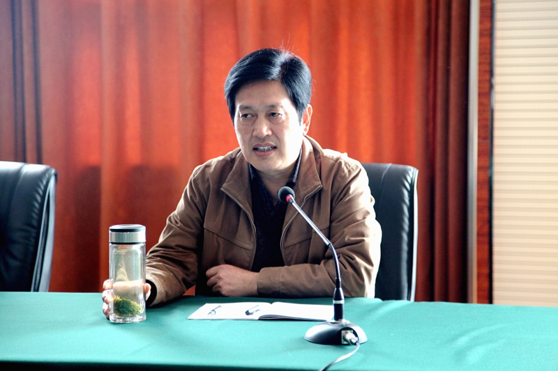 日出水了啊快点使劲动态图