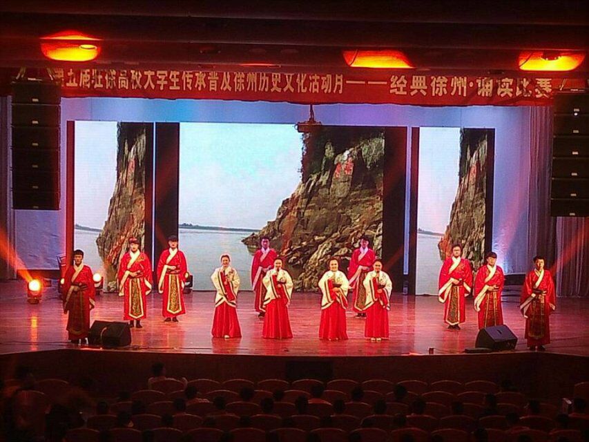 日出水了啊快点使劲动态图