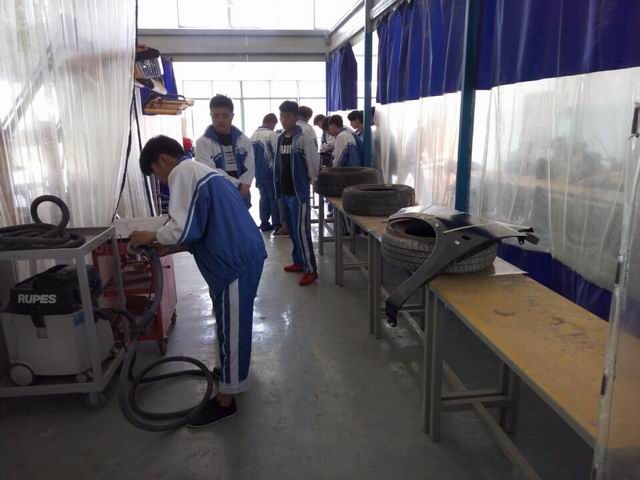 日出水了啊快点使劲动态图