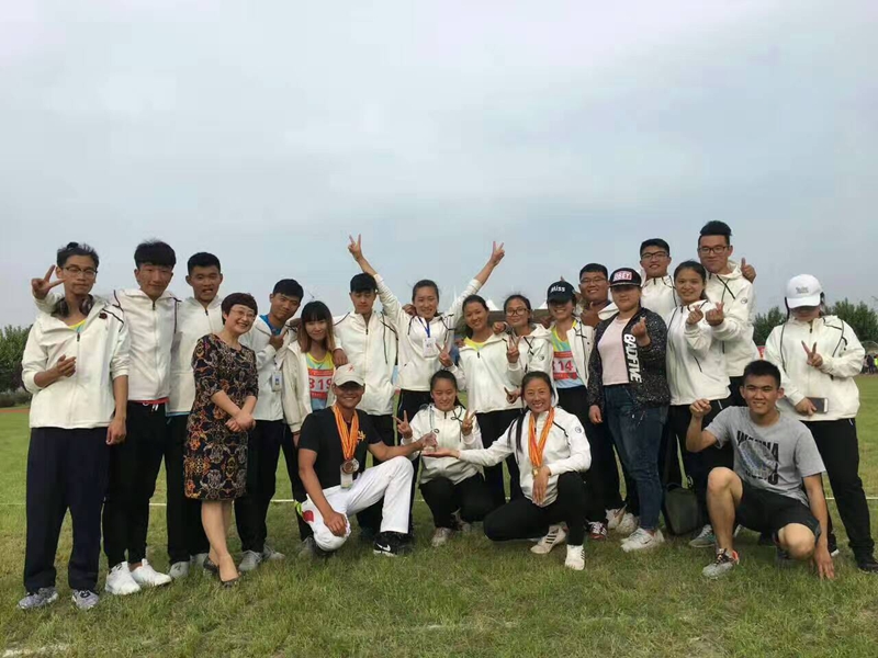 日出水了啊快点使劲动态图