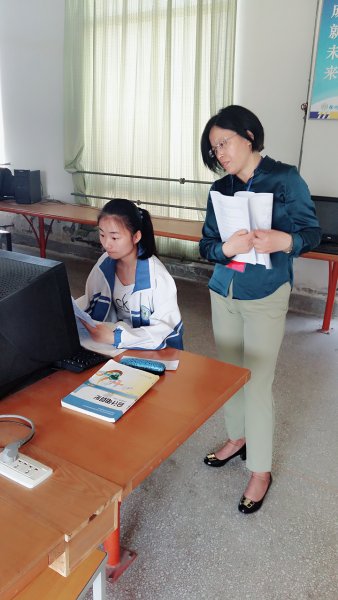 日出水了啊快点使劲动态图