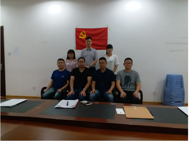 日出水了啊快点使劲动态图