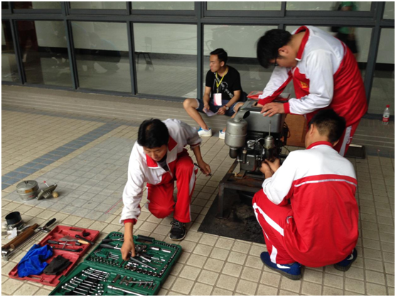 日出水了啊快点使劲动态图