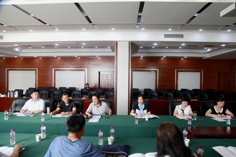 日出水了啊快点使劲动态图