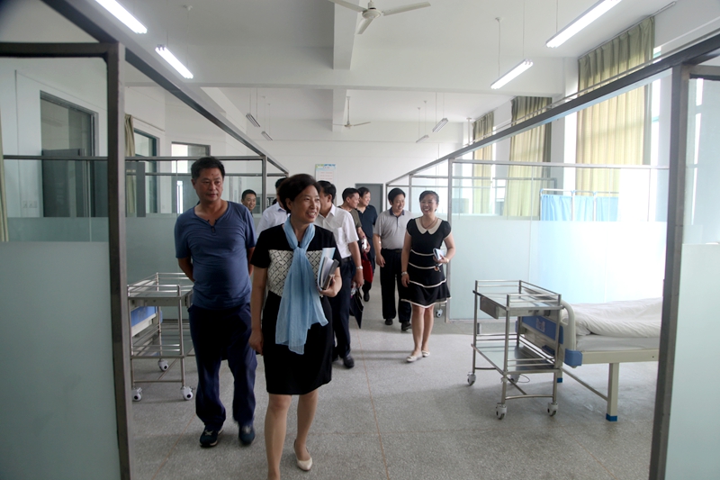 日出水了啊快点使劲动态图