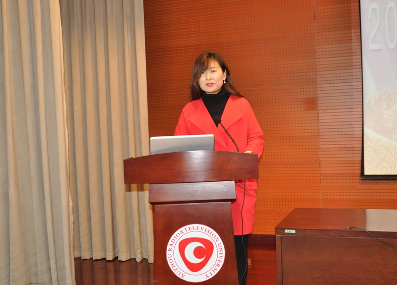 日出水了啊快点使劲动态图