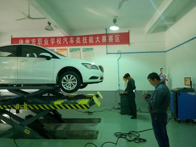 日出水了啊快点使劲动态图