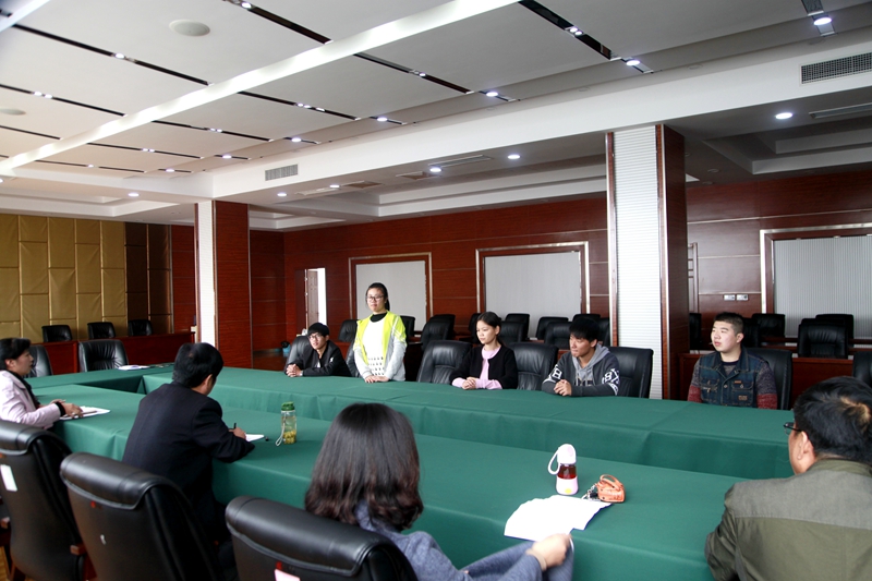 日出水了啊快点使劲动态图