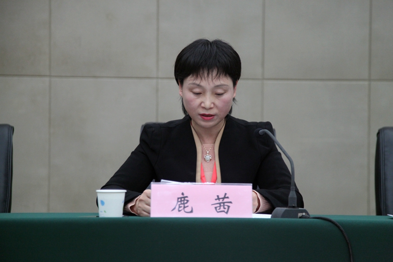 日出水了啊快点使劲动态图