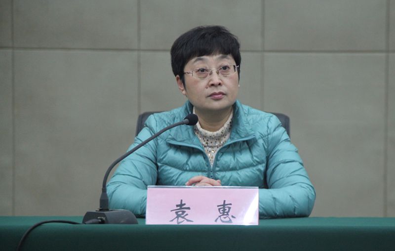 日出水了啊快点使劲动态图