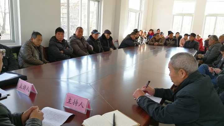 日出水了啊快点使劲动态图