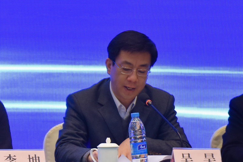 日出水了啊快点使劲动态图