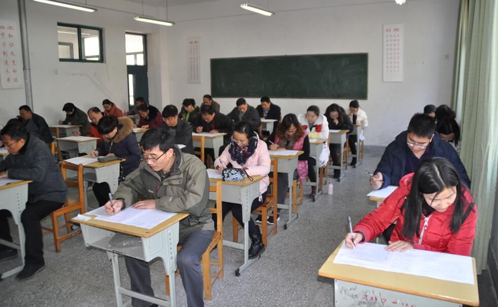 日出水了啊快点使劲动态图