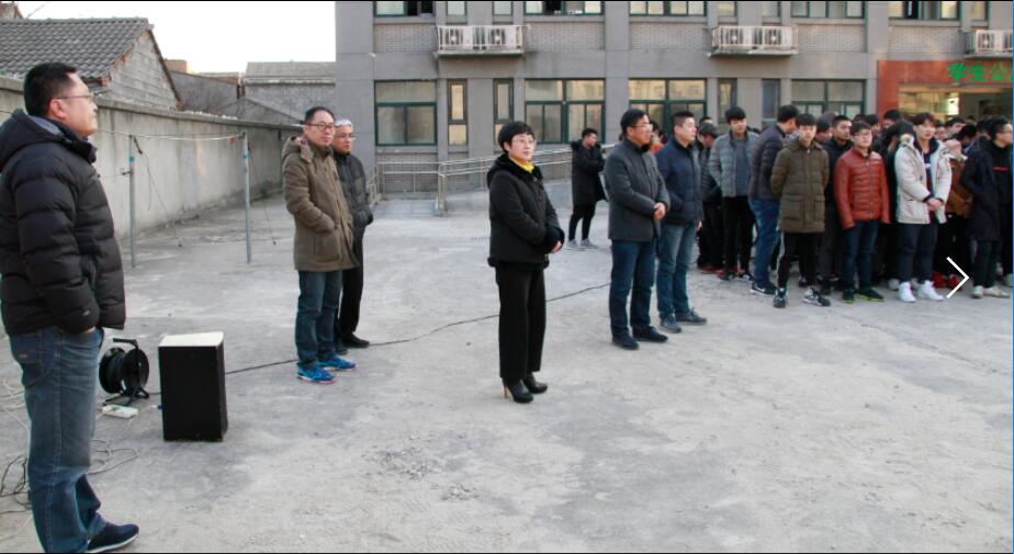 日出水了啊快点使劲动态图