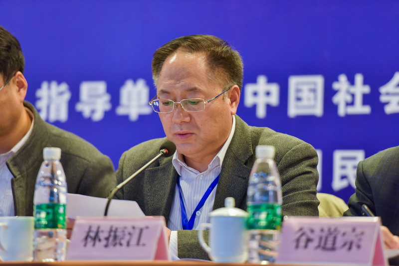 日出水了啊快点使劲动态图