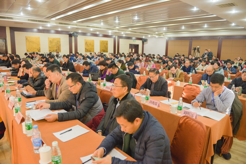 日出水了啊快点使劲动态图