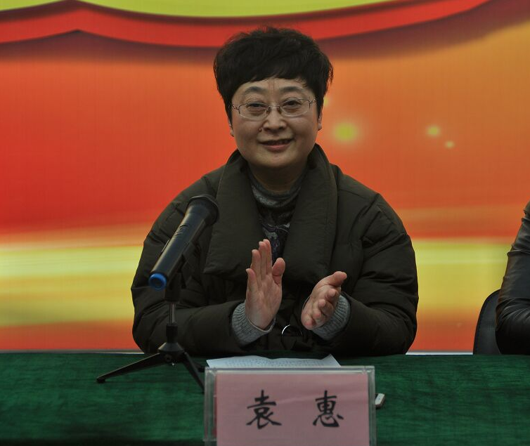 日出水了啊快点使劲动态图