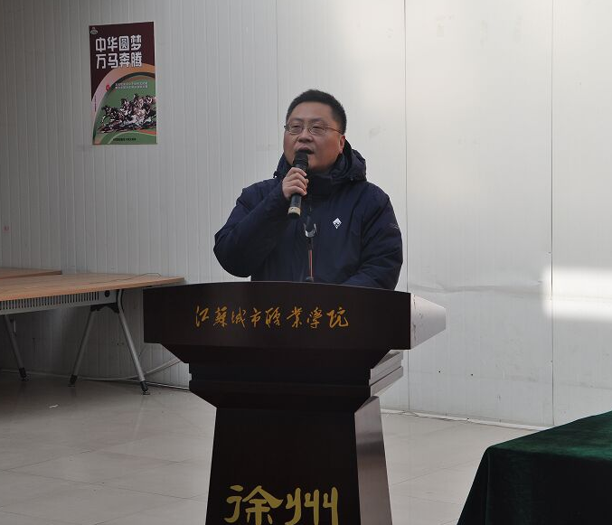 日出水了啊快点使劲动态图