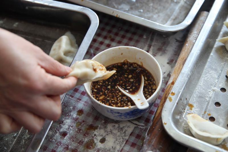 日出水了啊快点使劲动态图