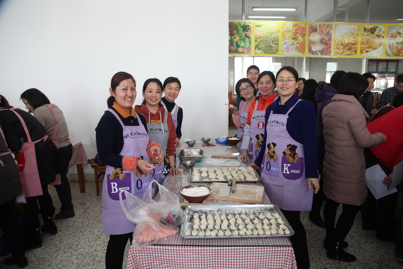 日出水了啊快点使劲动态图