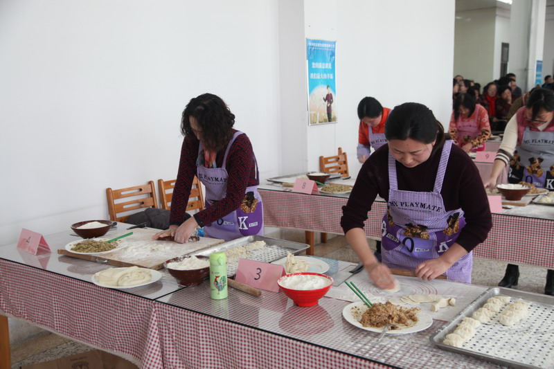 日出水了啊快点使劲动态图