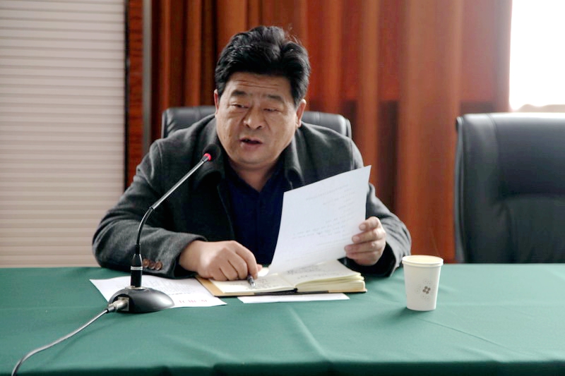 日出水了啊快点使劲动态图