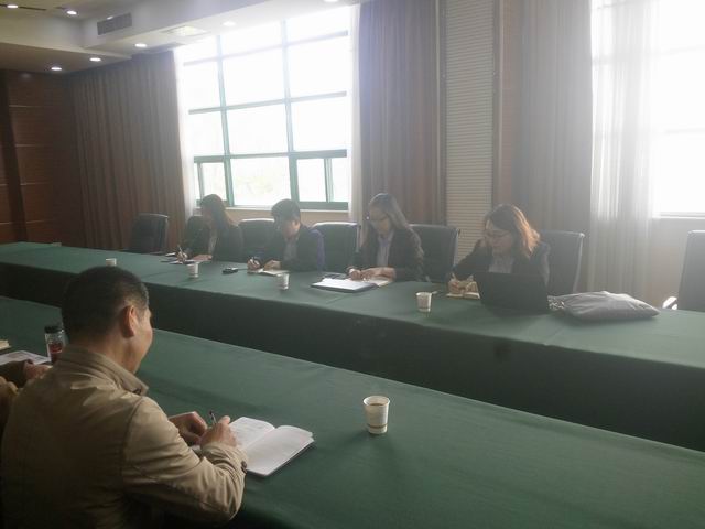 日出水了啊快点使劲动态图