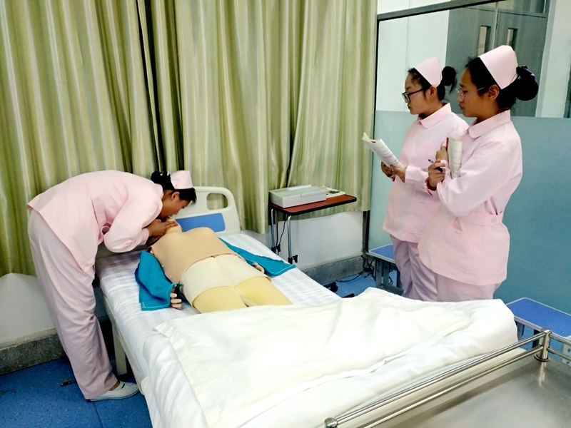 日出水了啊快点使劲动态图