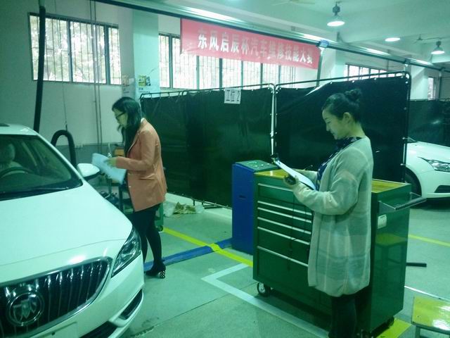 日出水了啊快点使劲动态图