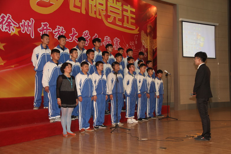 日出水了啊快点使劲动态图