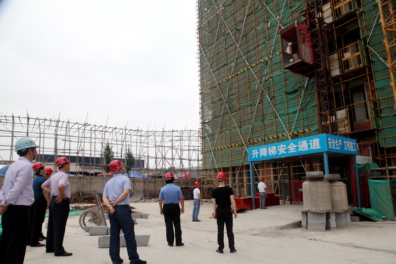 日出水了啊快点使劲动态图