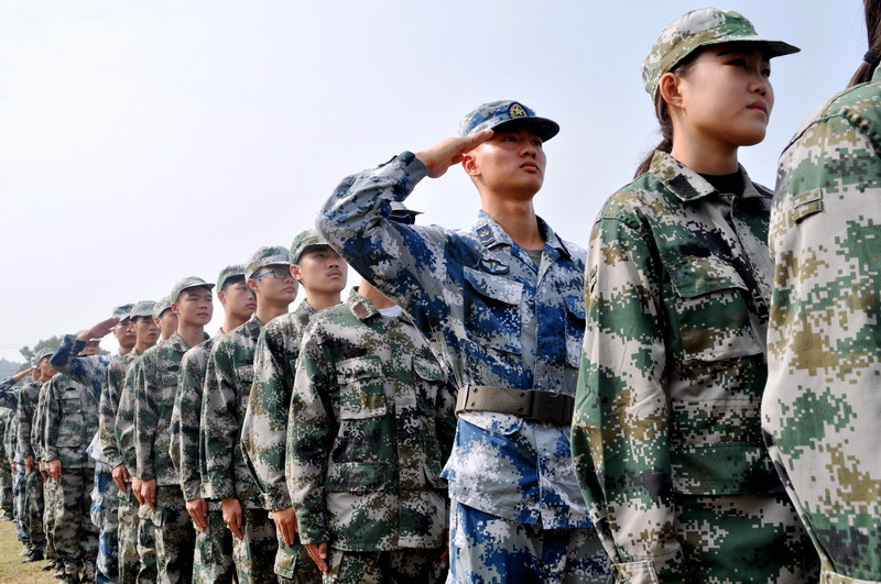 日出水了啊快点使劲动态图