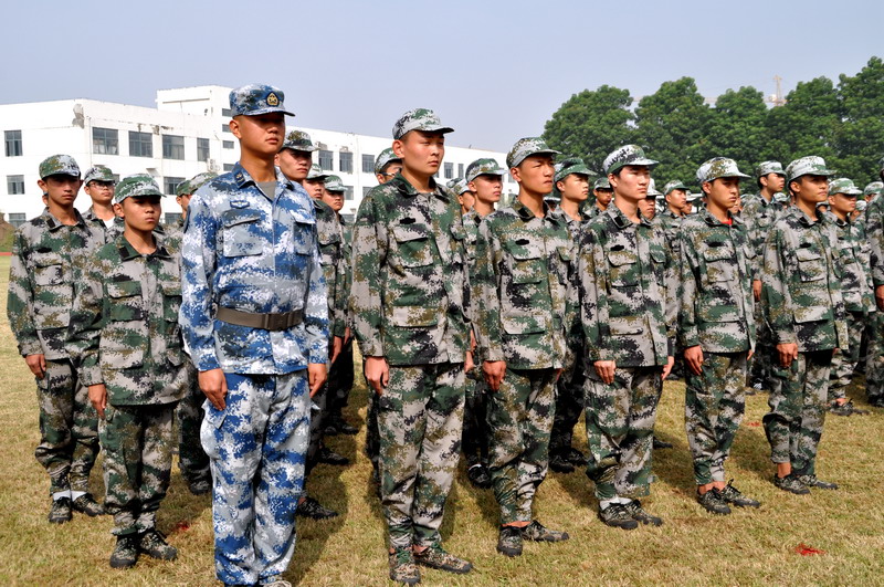 日出水了啊快点使劲动态图